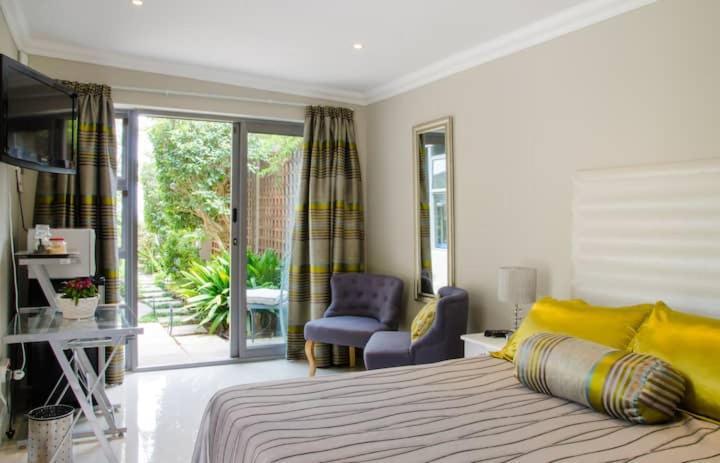 Echo Friendly Sunny Contemporary Garden Flat Apartment Cape Town Ngoại thất bức ảnh